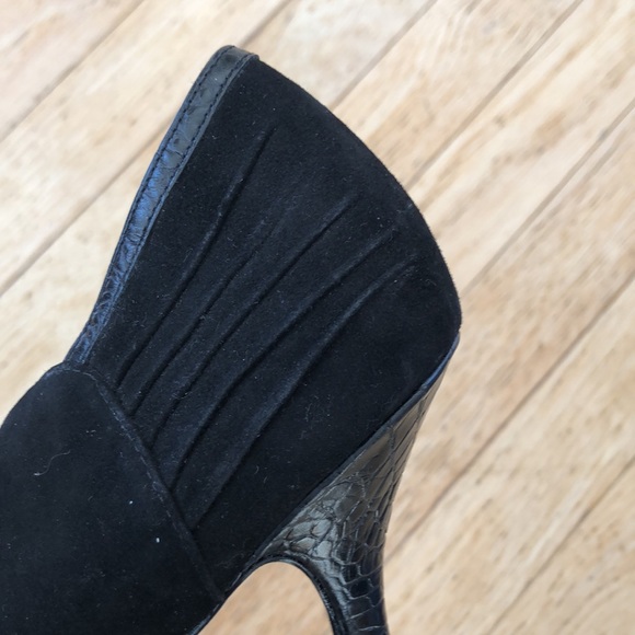 EUC Guess heels - Picture 12 of 12